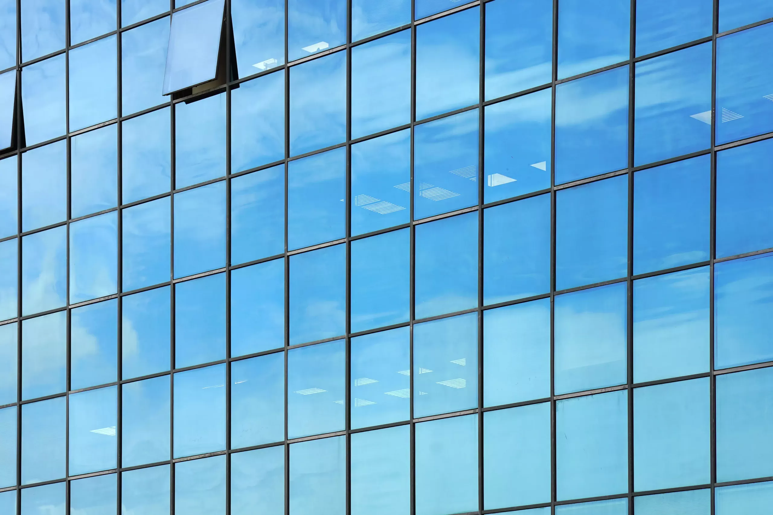 fachadas de cristal Piscinas para hoteles en Tarragona